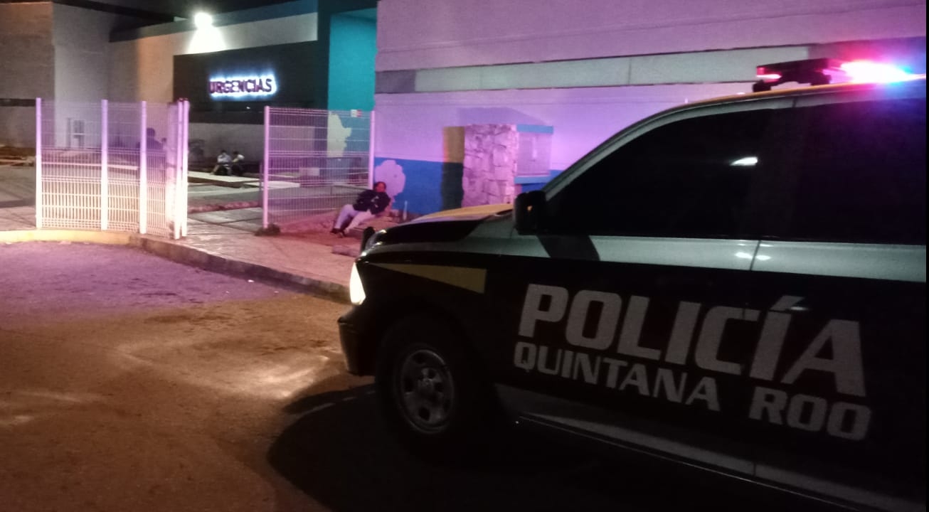 Hombre intenta asesinar a su hijo en el fraccionamiento Villas Otoch en Cancún