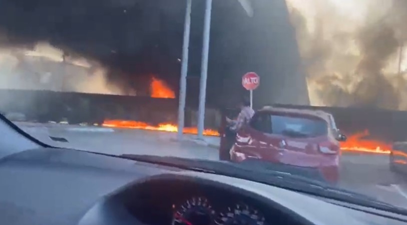 Una pipa explota tras intentar ganarle el paso al tren en la ciudad de Aguascalientes