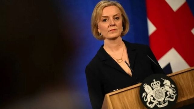 Liz Truss renunció como primera ministra de Reino Unido+