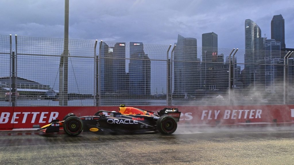 Checo Pérez termina quinto en la primera práctica del GP de Estados Unidos