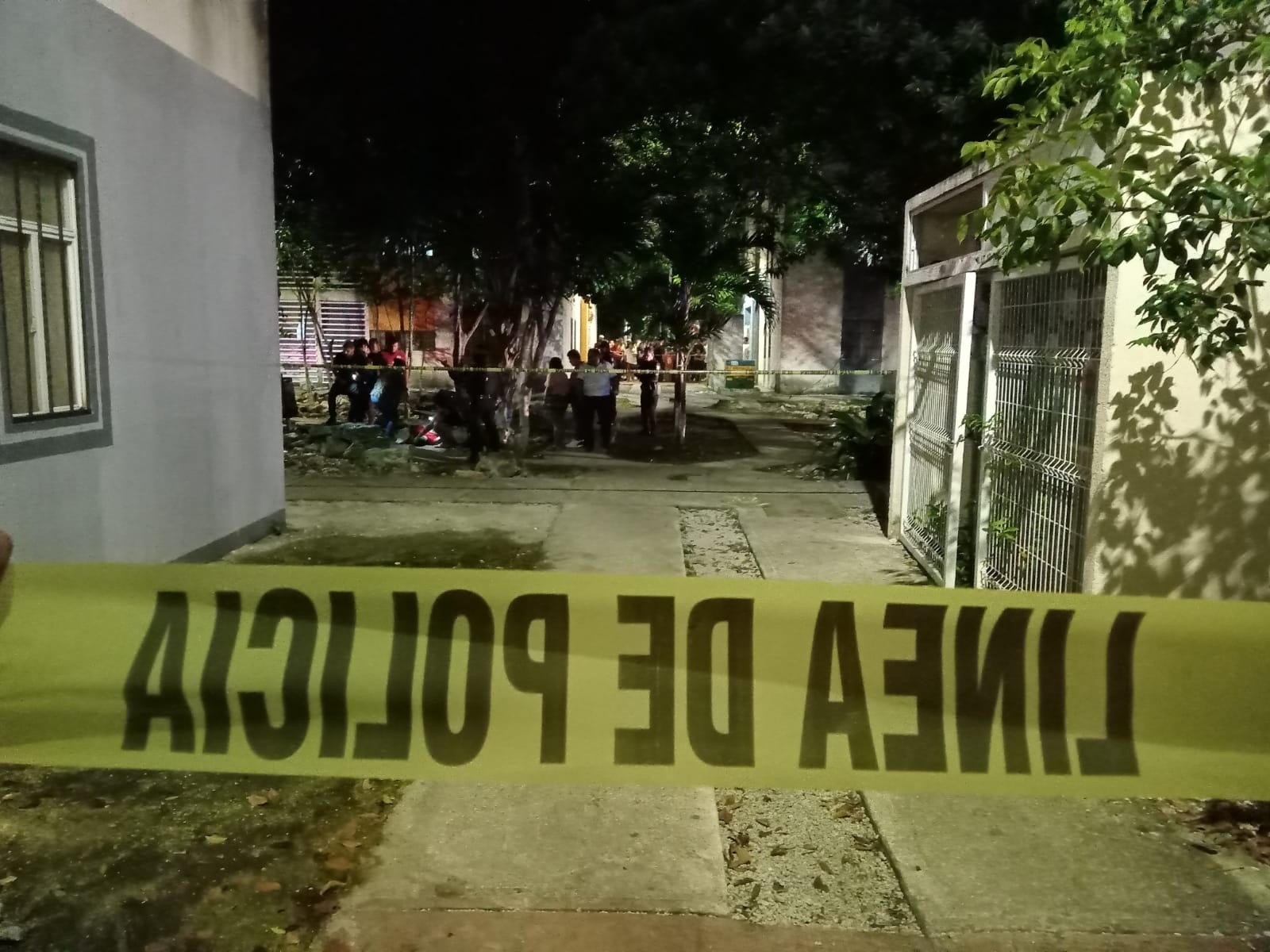 Un menor fue baleado en un parque de Cancún esta noche