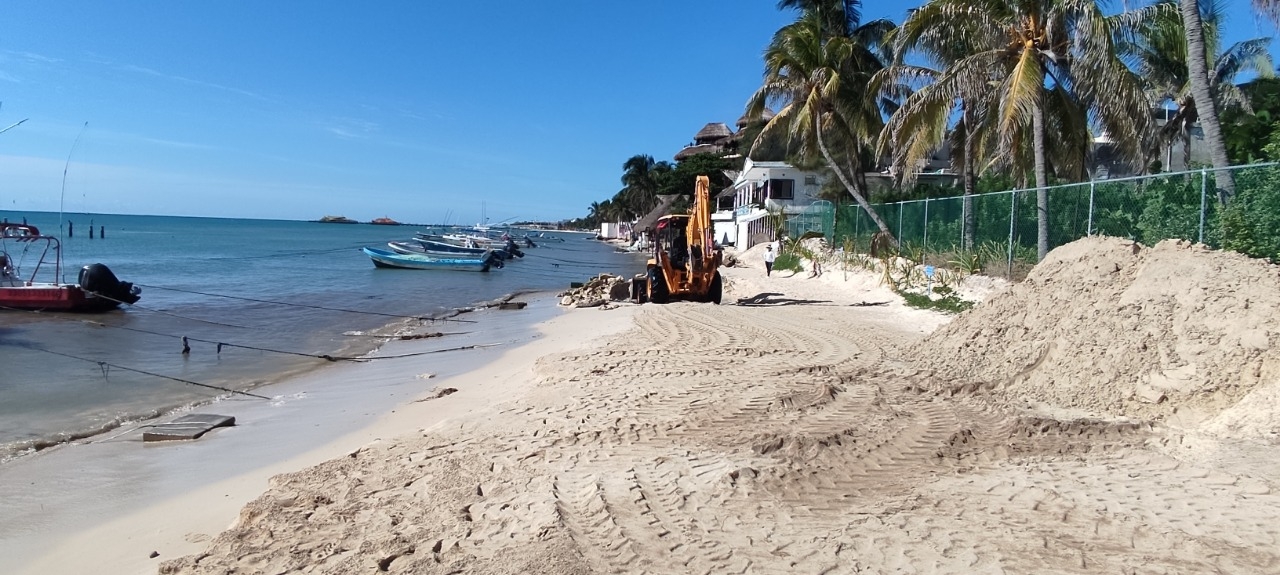 La marejada del Huracán Ian arrastró arena a la zona y cubrió el cenote “El Recodito”, por lo que la Zona Federal Marítimo Terrestre ordenó su limpieza