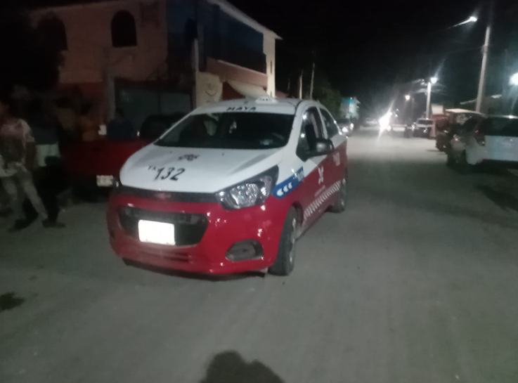 El taxi circulaba a velocidad cuando la menor intento cruzar la calle hacia el otro lado