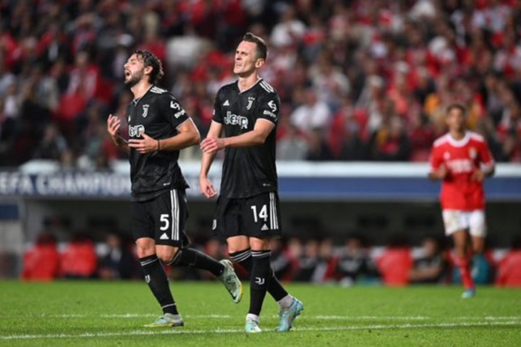 Benfica se mete en octavos y deja fuera a la Juventus en Champions League