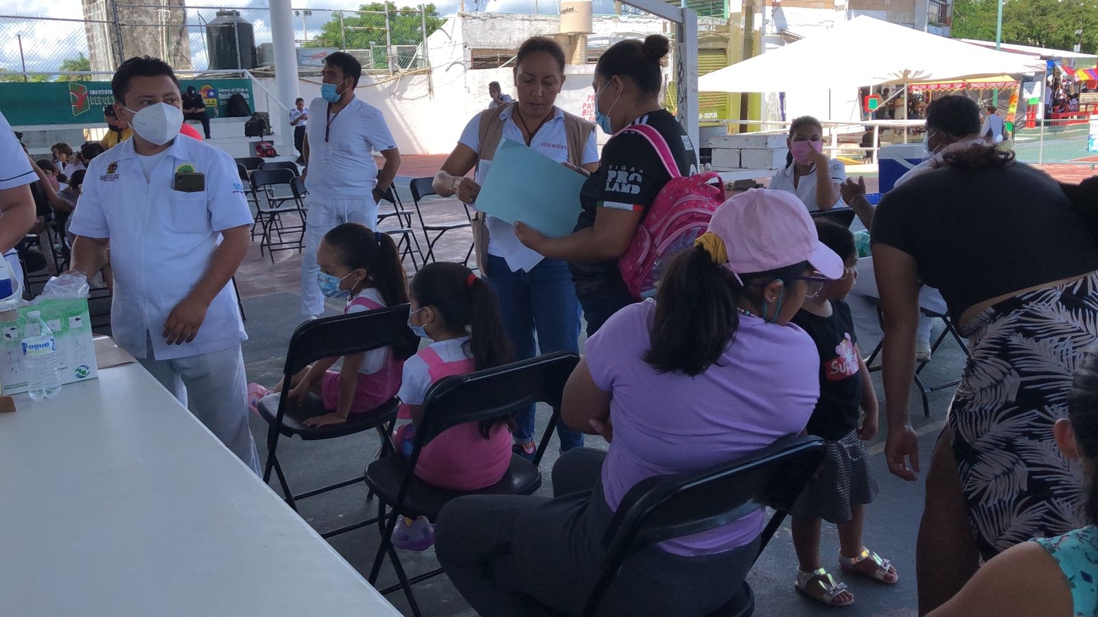 Inicia aplicación del refuerzo anticovid a menores de cinco a 11 años en Cancún: VIDEO