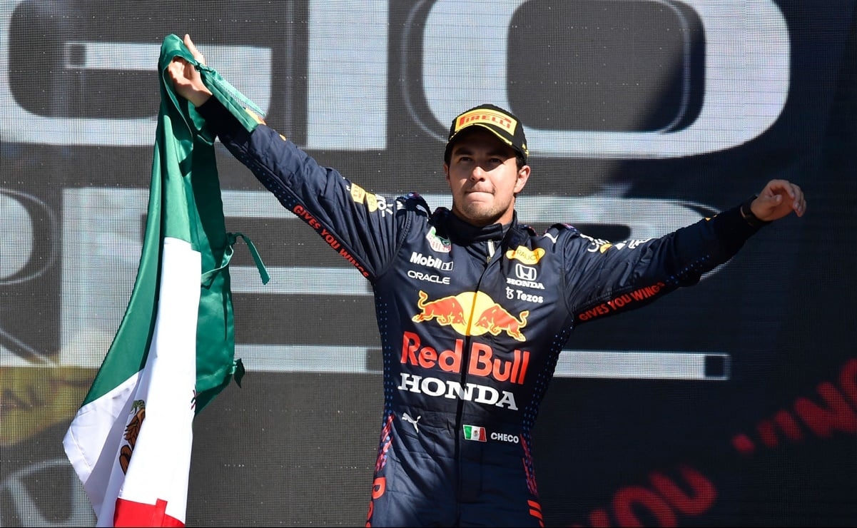 El mexicano Sergio Checo Pérez se sube al podio en el Gran Premio de México
