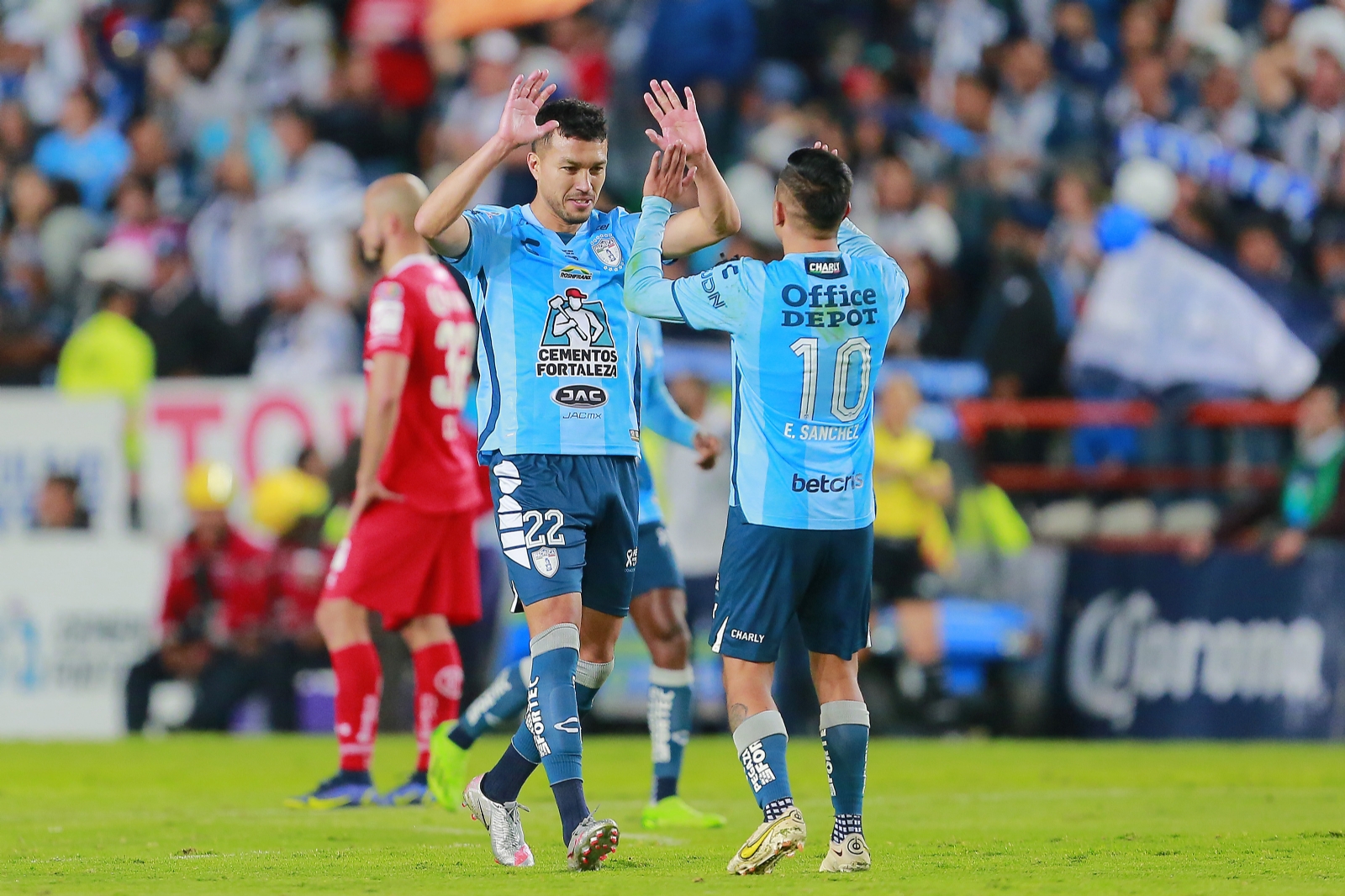 Pachuca se consagra campeón de la Liga MX al vencer a Toluca en la final