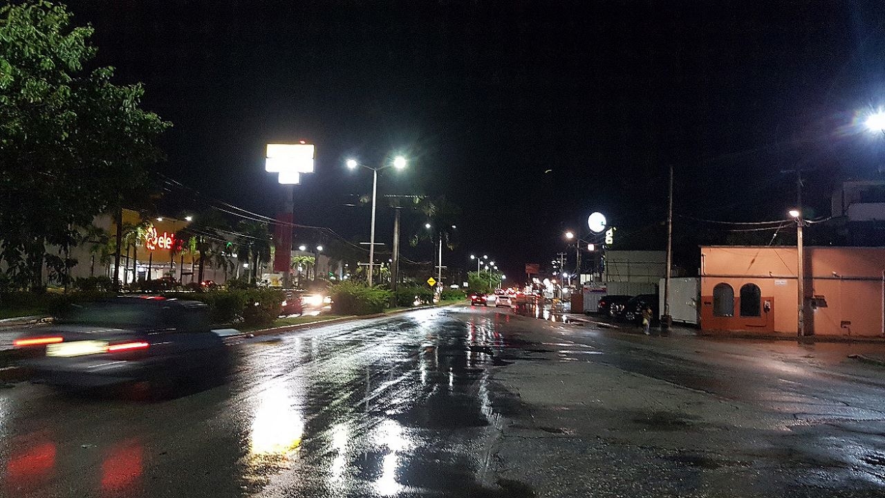 Huracán Lisa dejó fuertes lluvias en Ciudad del Carmen