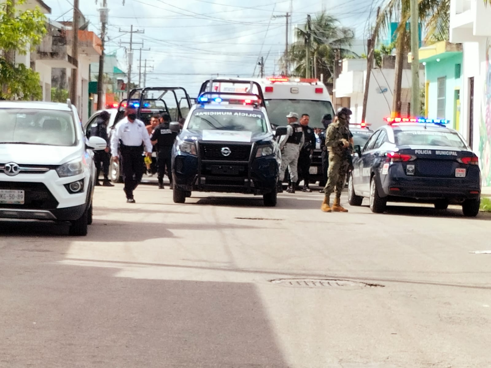 Detienen a presunto sospechoso, se fugó el acompañante quien también es considerado sospechoso