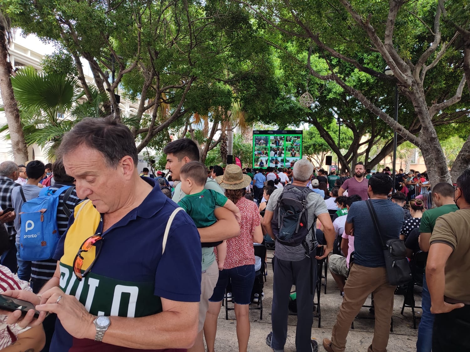 Aficionados de Mérida disfrutan del partido México vs Polonia en la Plaza Grande: VIDEO