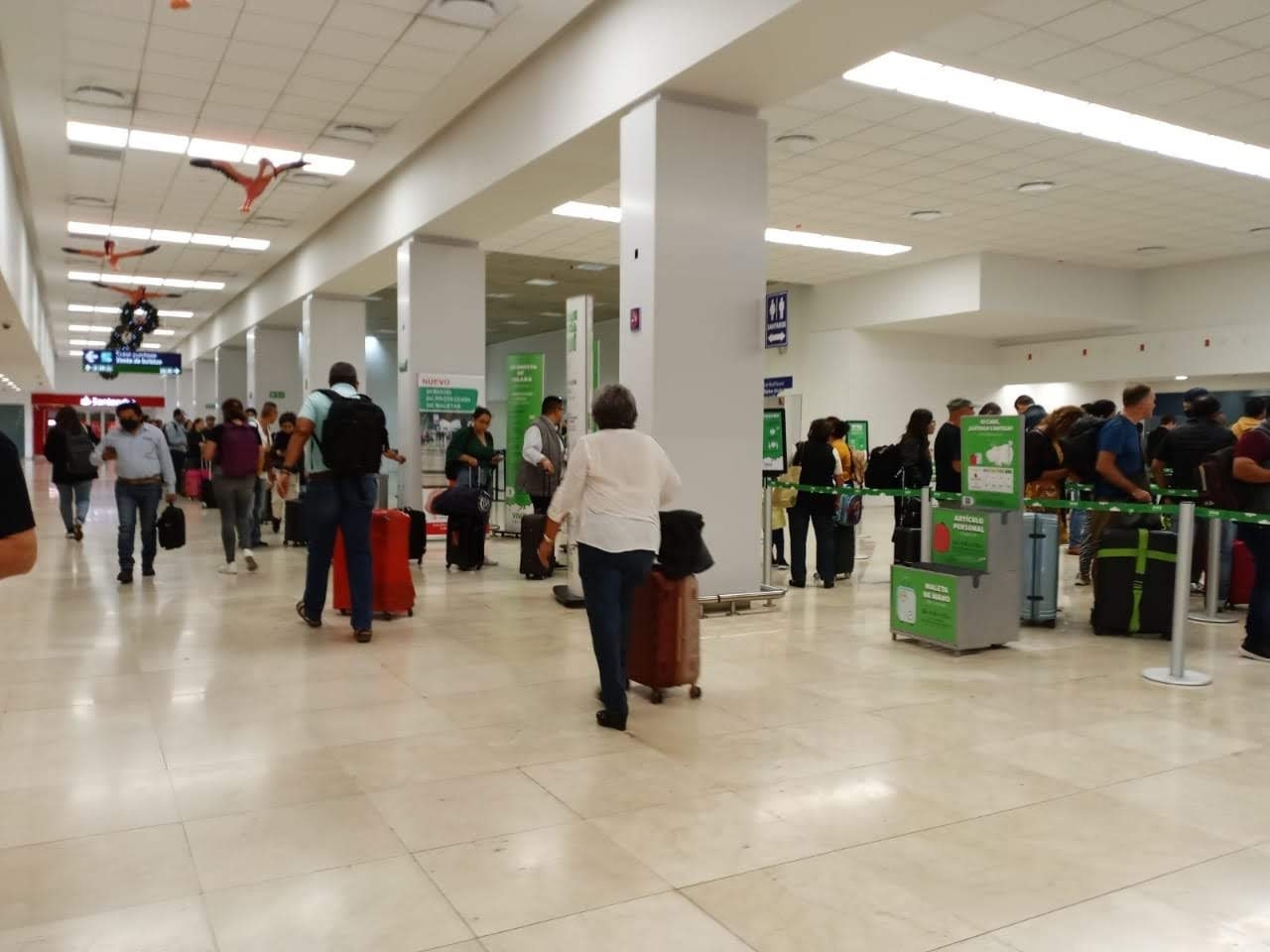 Es el cuarto día consecutivo que se retrasan vuelos de VivaAerobus en Mérida
