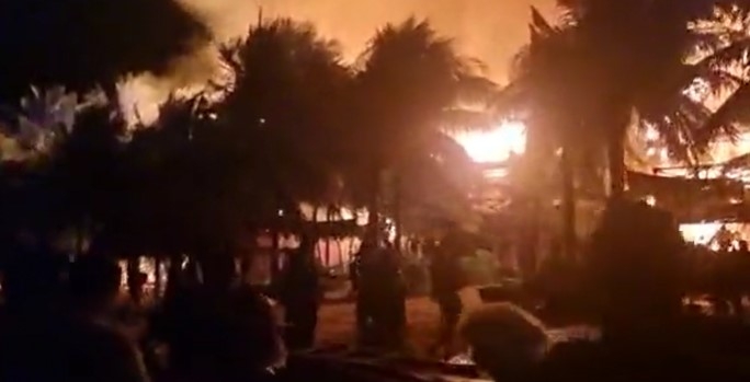 Una persona lesionada en incendio en hotel de Holbox