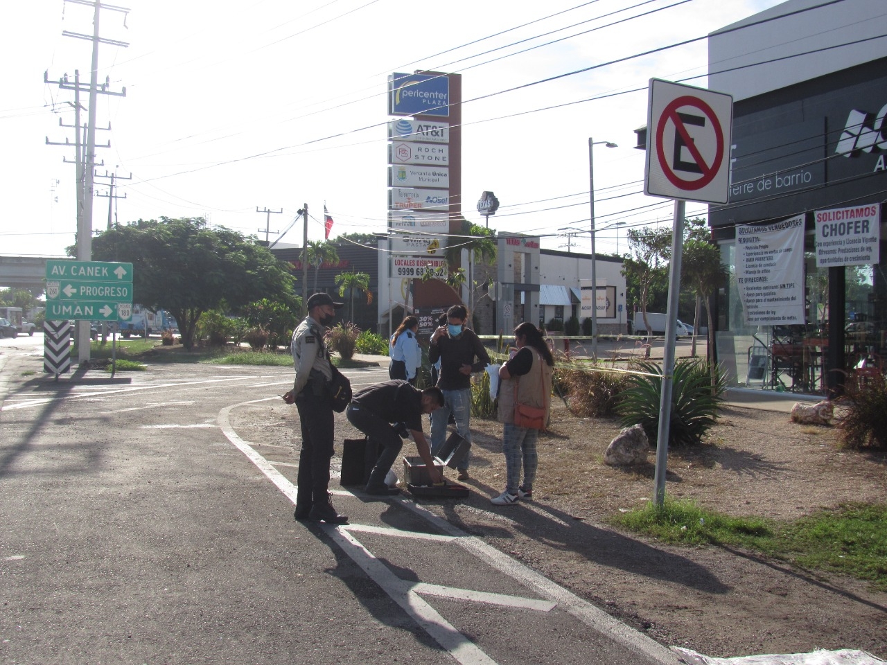 Encuentran muerto a un hombre en una plaza en la entrada a Caucel en Mérida