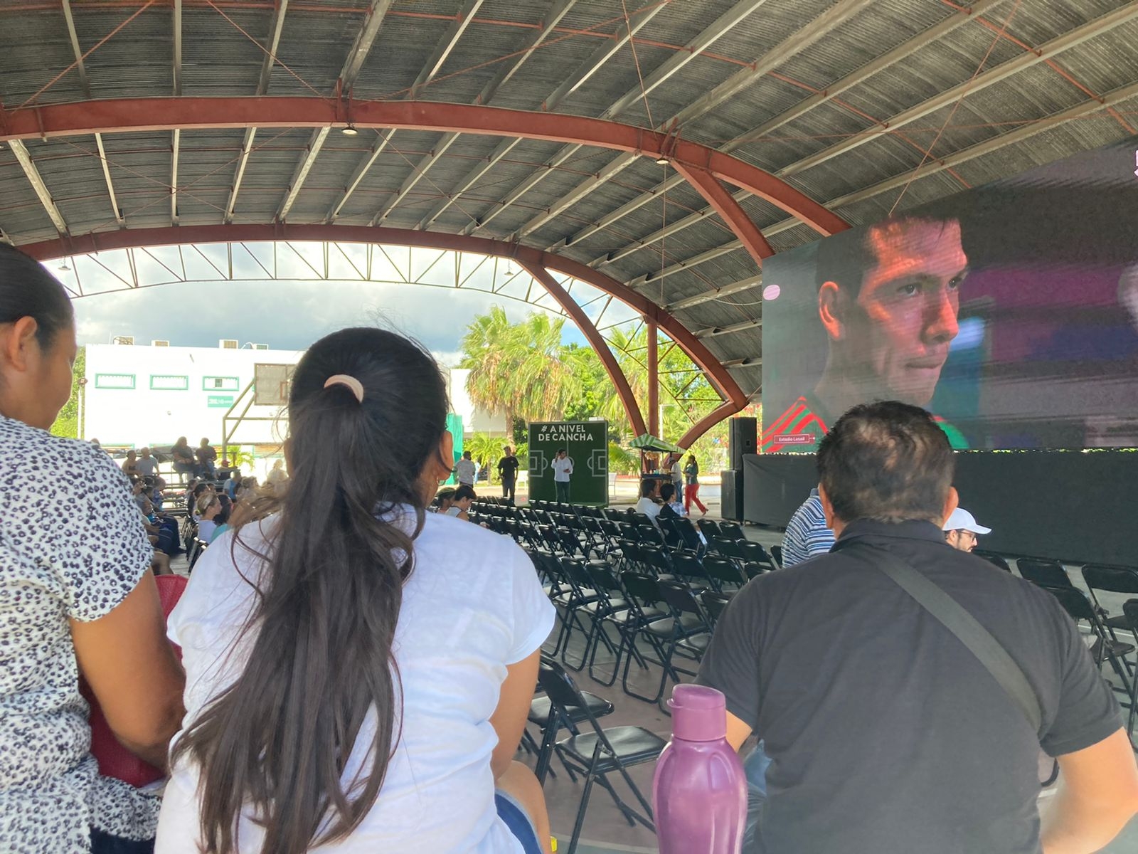 Pocas personas acudieron a ver el partido en Chetumal