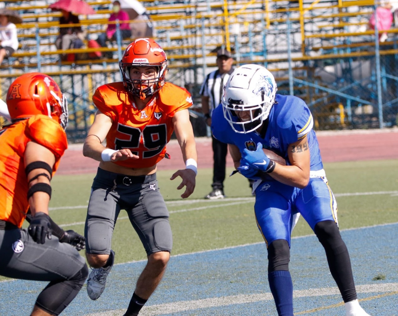 Lobos tuvo momentos muy erráticos, cometió varios errores que le costaron el juego