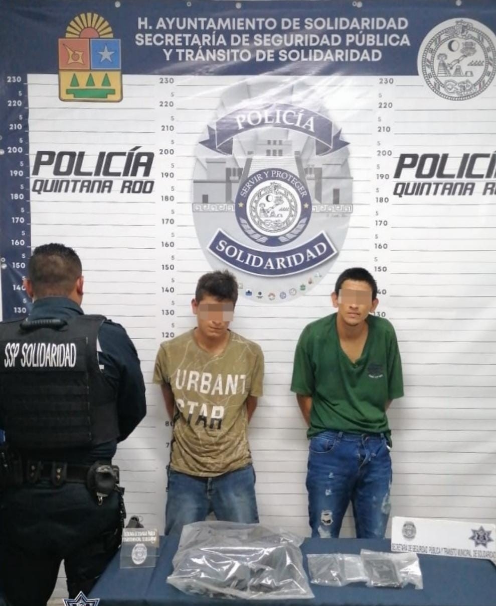 Detienen a dos presuntos ladrones en Playa del Carmen