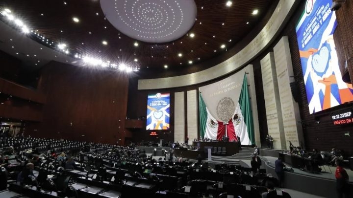 ¿Por qué los diputados "pausaron" la iniciativa de aumentar las vacaciones en México?