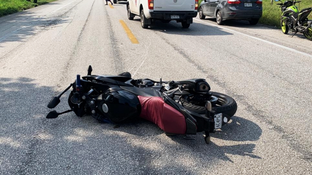 Ciudad del Carmen: Muere motociclista de 25 años tras derrapar en la Carretera Federal 180