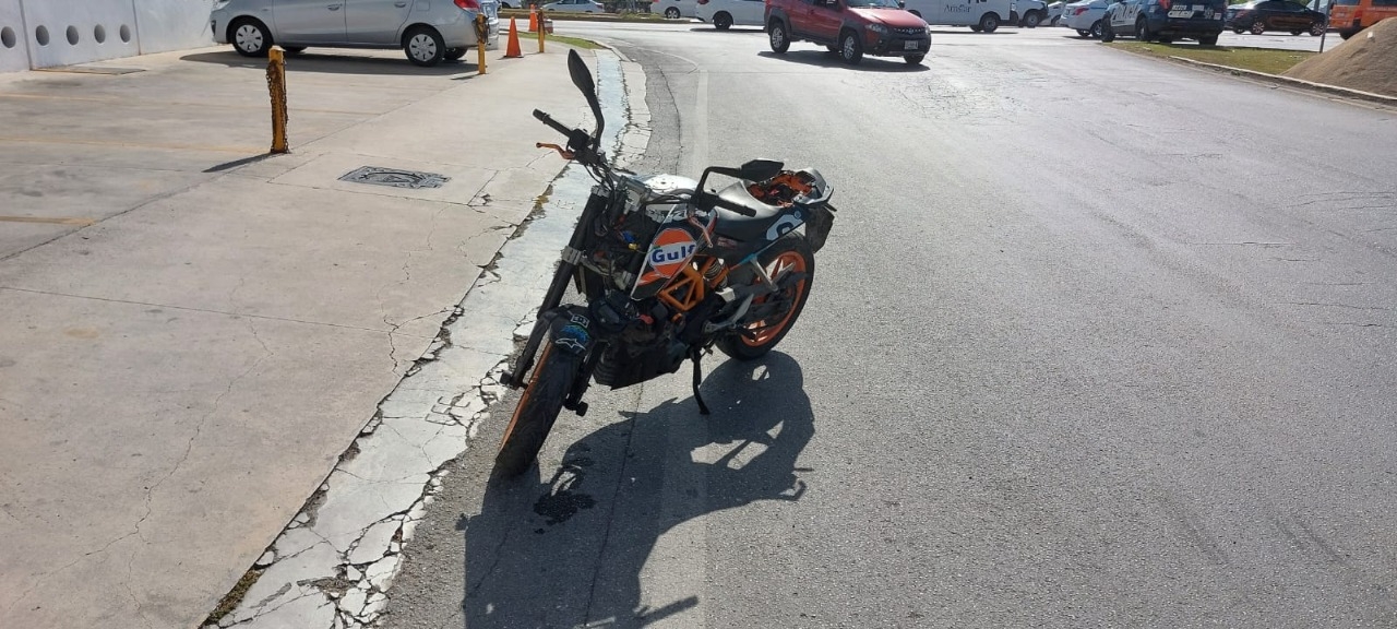 El motociclista terminó hospitalizado