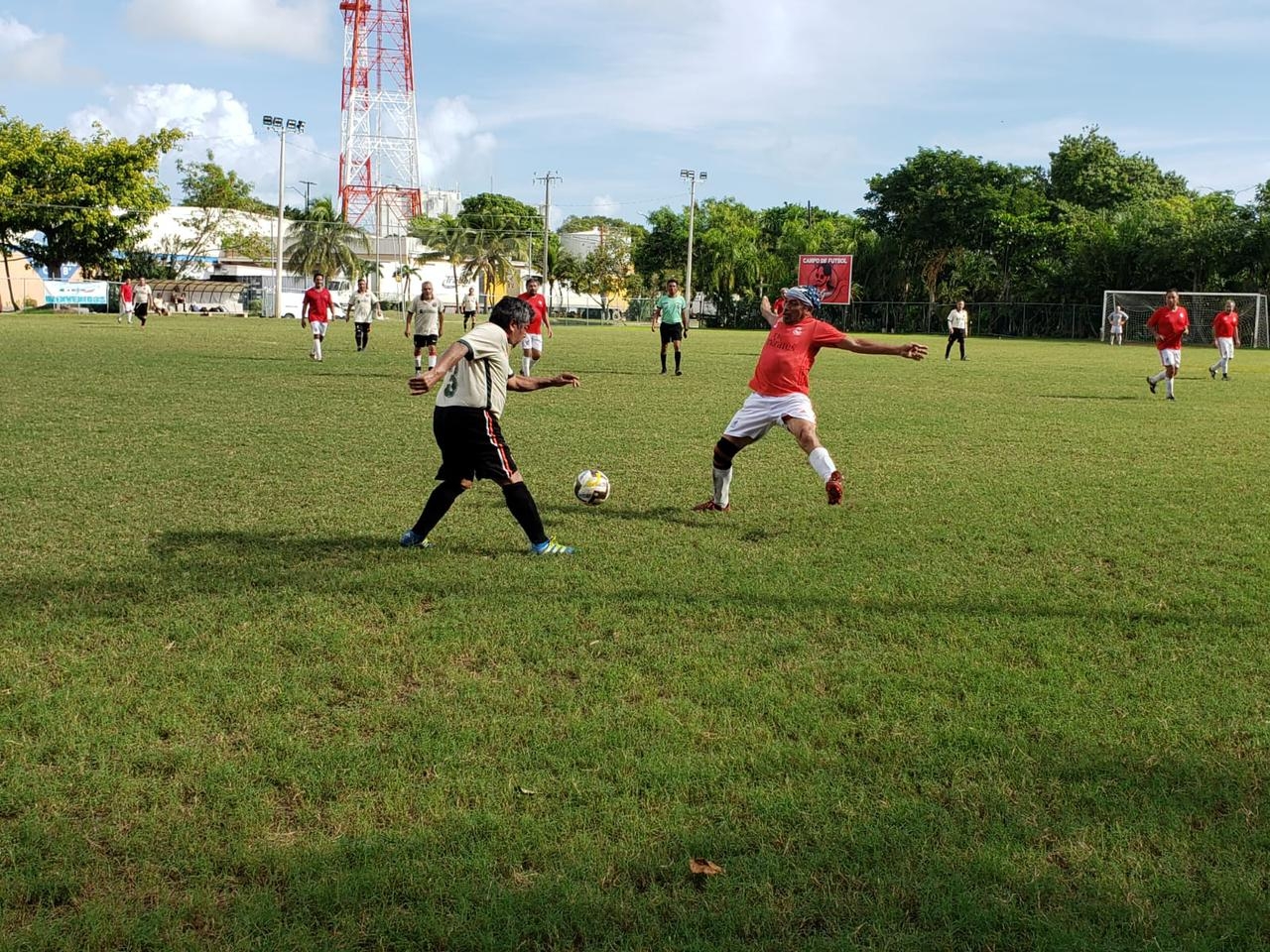 Inicia el Torneo de Fútbol de Veteranos “Copa del Sol” en Cancún