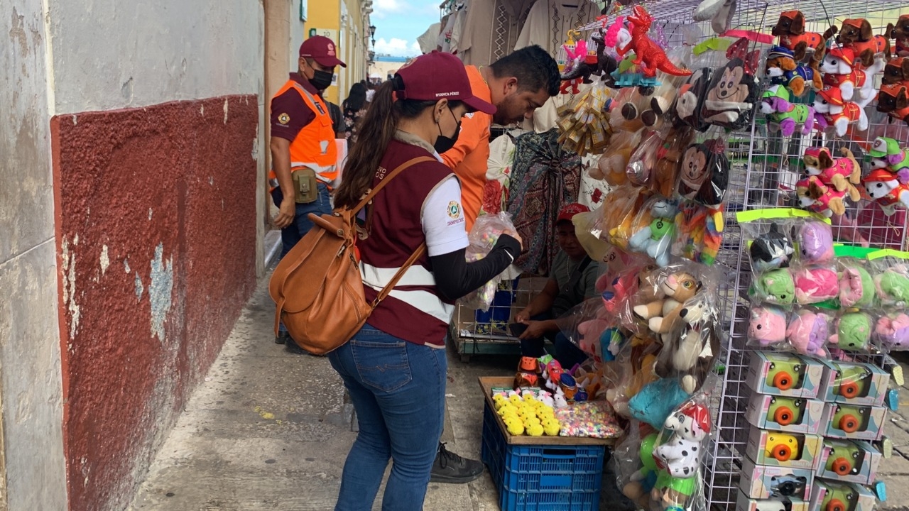 Protección civil decomisa pirotecnia durante operativo en Campeche