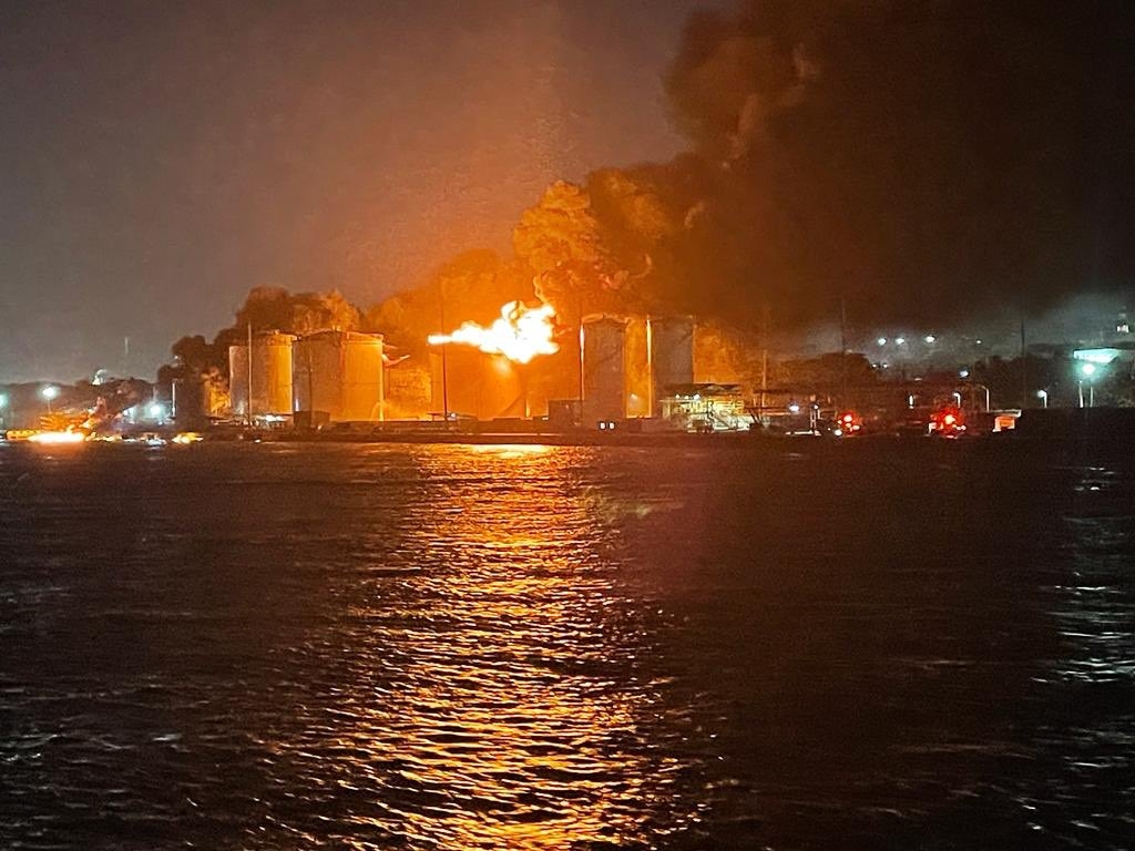 El incendio de un tanque de combustible se registró en Barranquilla