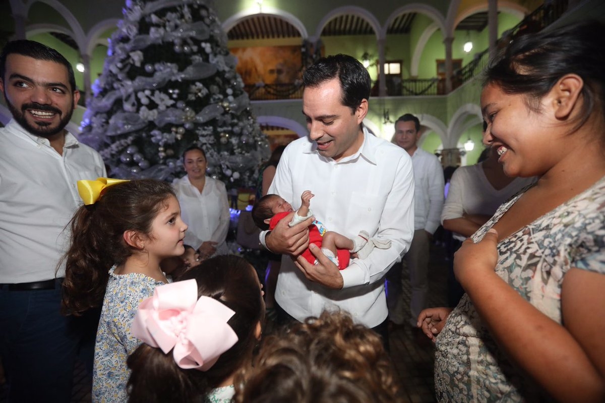 Mauricio Vila compartió un mensaje de unión para las familias yucatecas