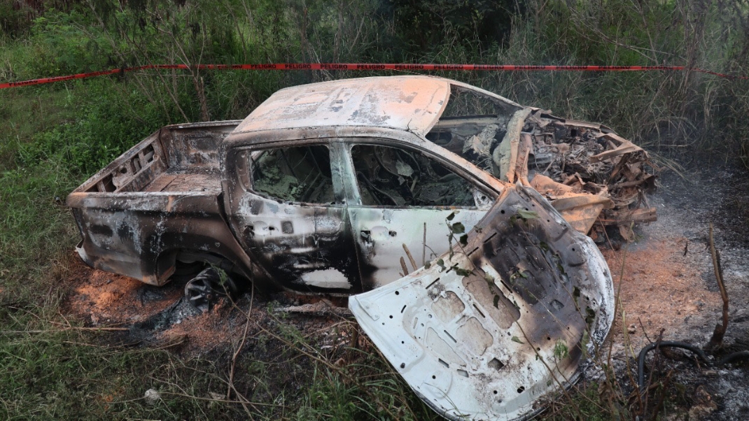 Presuntamente el conductor se dormitó el volante de la unidad que se desplazaba con exceso de velocidad sobre la carretera Escárcega-Champotón