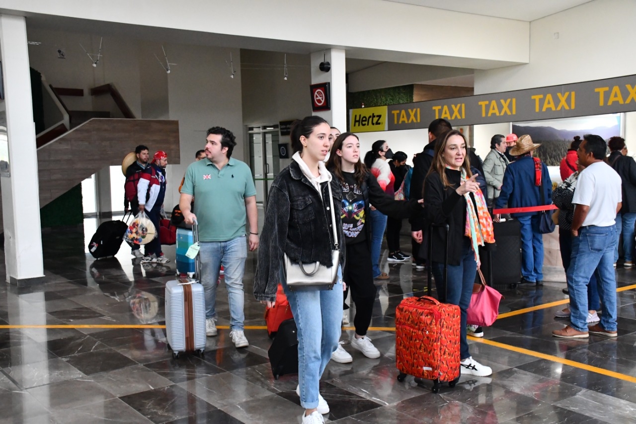 Aeropuerto de Campeche sin contratiempos por el Frente Frío 19 esta Navidad