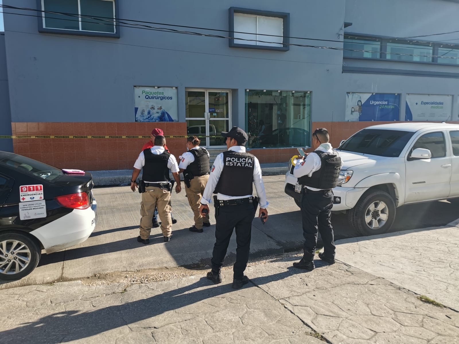 Hombres armados roban más de 60 mil pesos de una clínica en Ciudad del Carmen