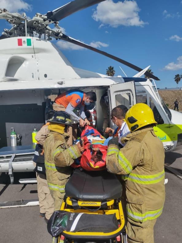 Accidente en Nayarit: Se establece puente aéreo para el trasladado de los sobrevivientes