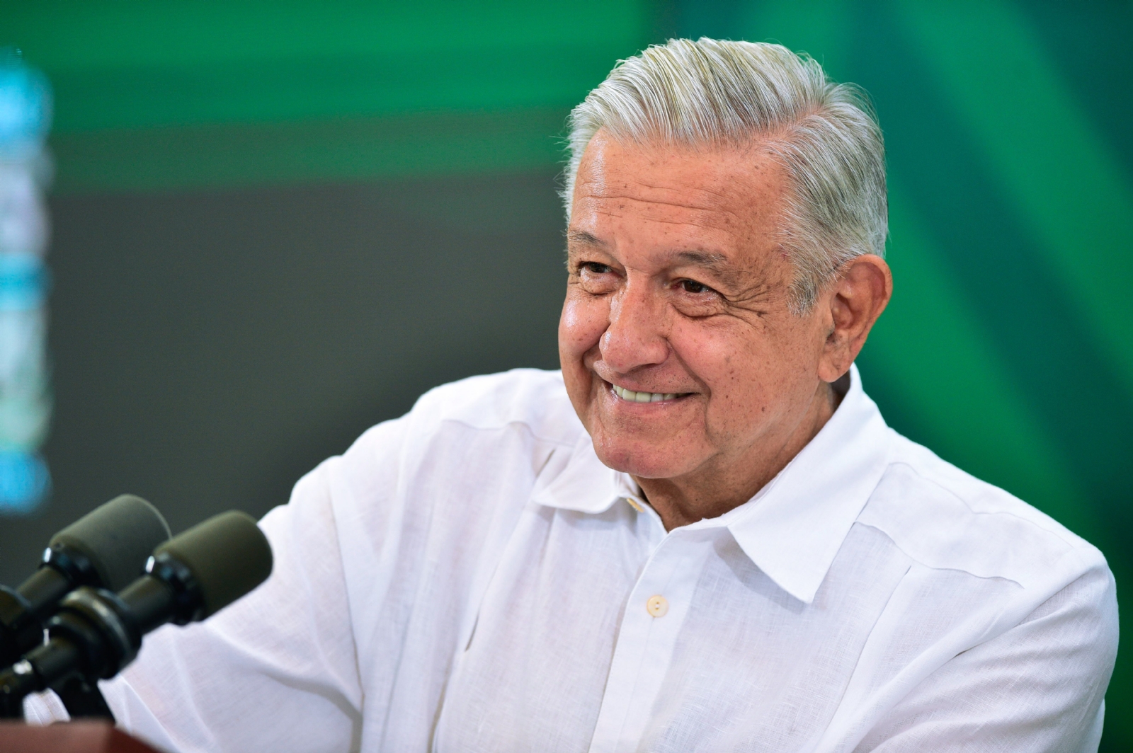 AMLO anuncia arranque de nuevo plan de salud en Campeche