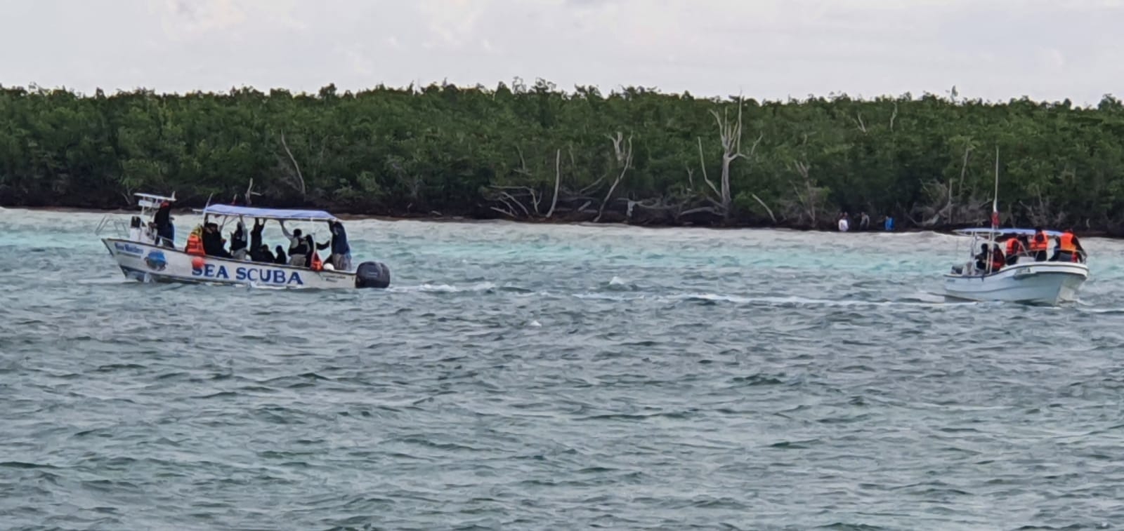 Revelan posible causa del hundimiento de una lancha en Cozumel