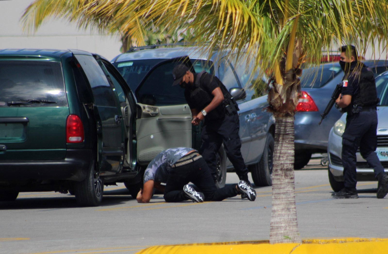 Se les encontraron diversos paquetes con sustancias tóxicas