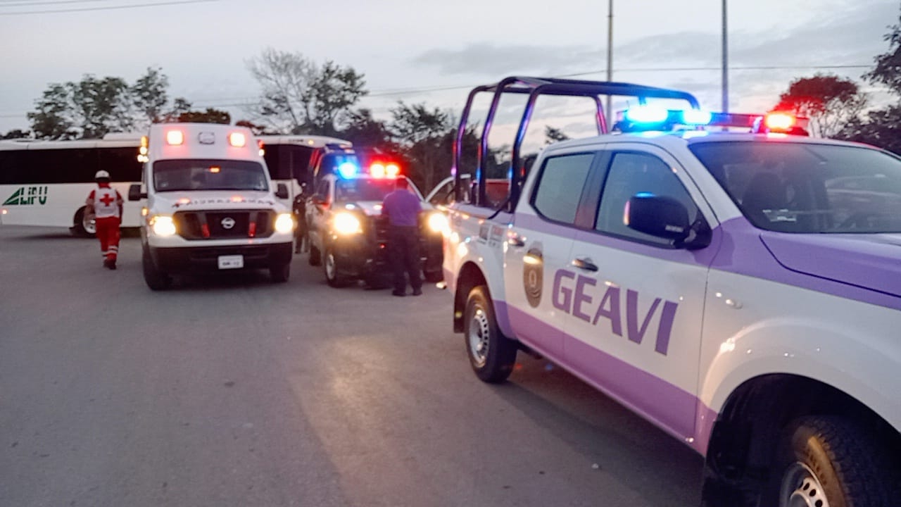 Abandonan a una mujer violada en el Arco Vial de Cancún: VIDEO