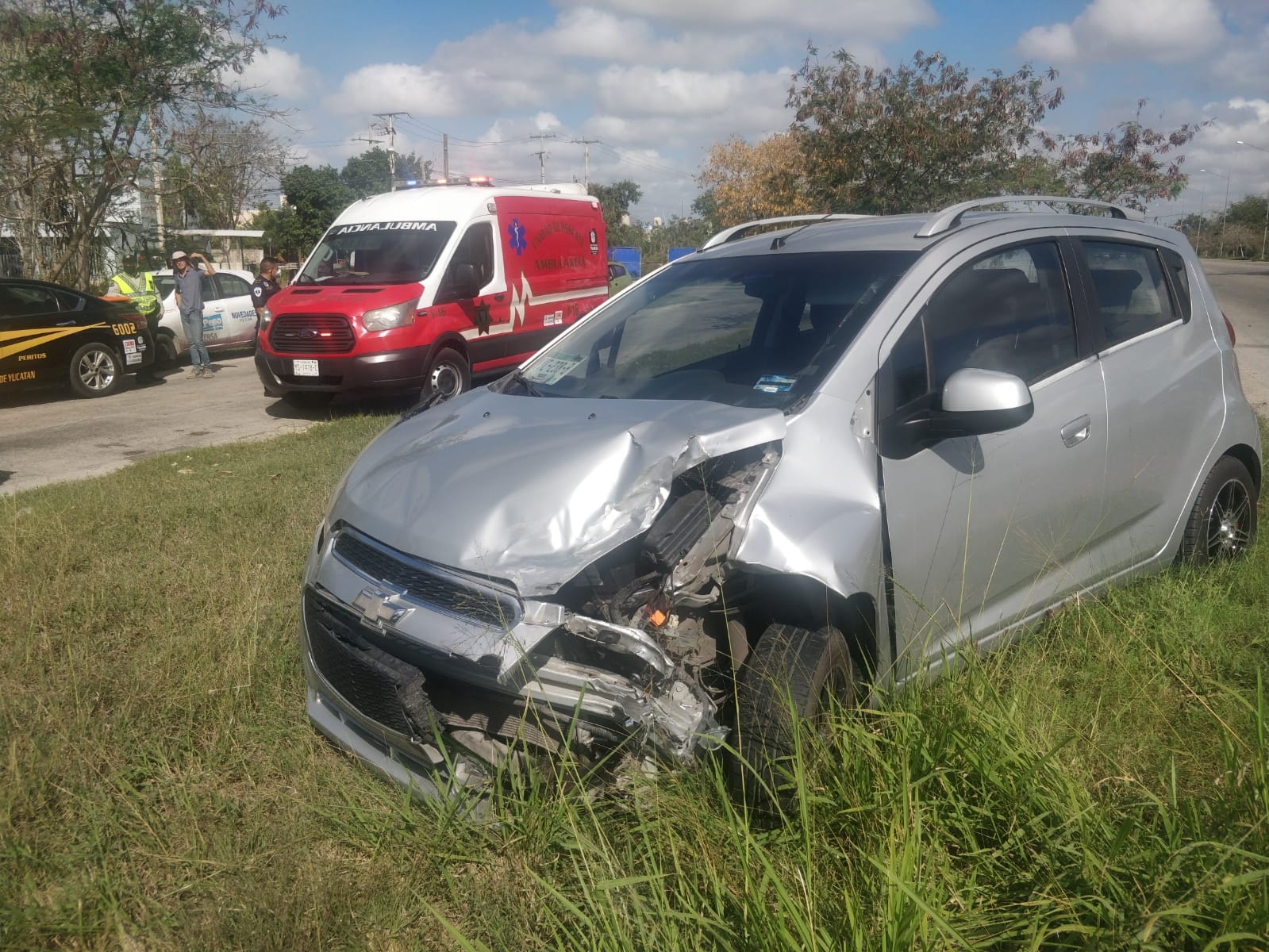 El accidente provocó una rápida movilización de los patrulleros asignados a la vigilancia de la vía rápida