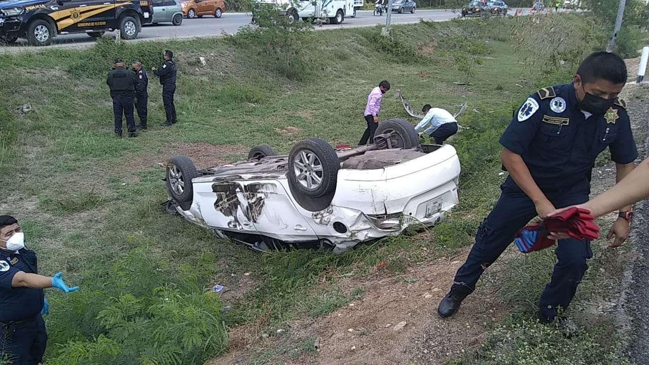 El accidente se registró a la altura del kilómetro 7 del Periférico de Mérida