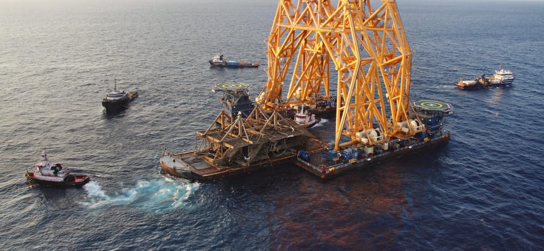 Rescatan al buque más grande de Latinoamérica en las costas de Ciudad del Carmen