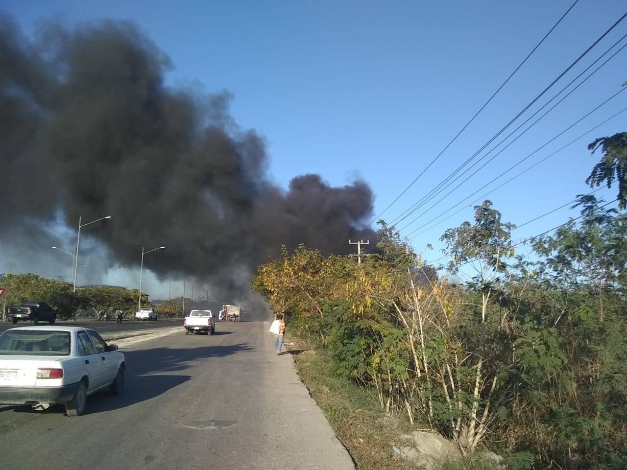 Incendio en periférico