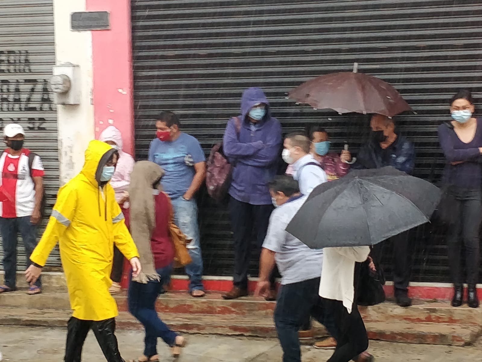 Frente Frío 28 genera lluvias en Mérida este martes: VIDEO