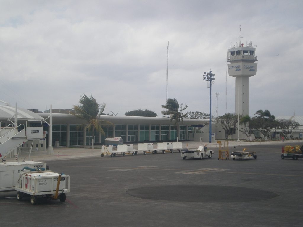 La terminal aérea de Cozumel recibirá mejoras, sin que se especifique cuándo iniciarán las obras de remodelación del lugar