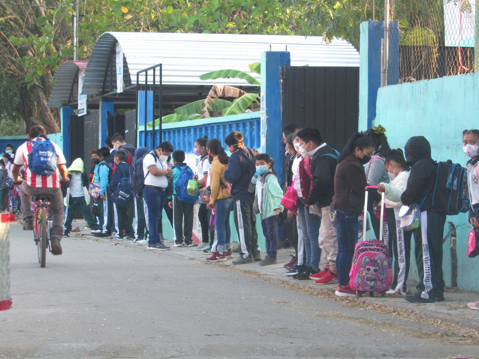 Alumnos de municipios de Yucatán retornaron a las aulas desde el lunes