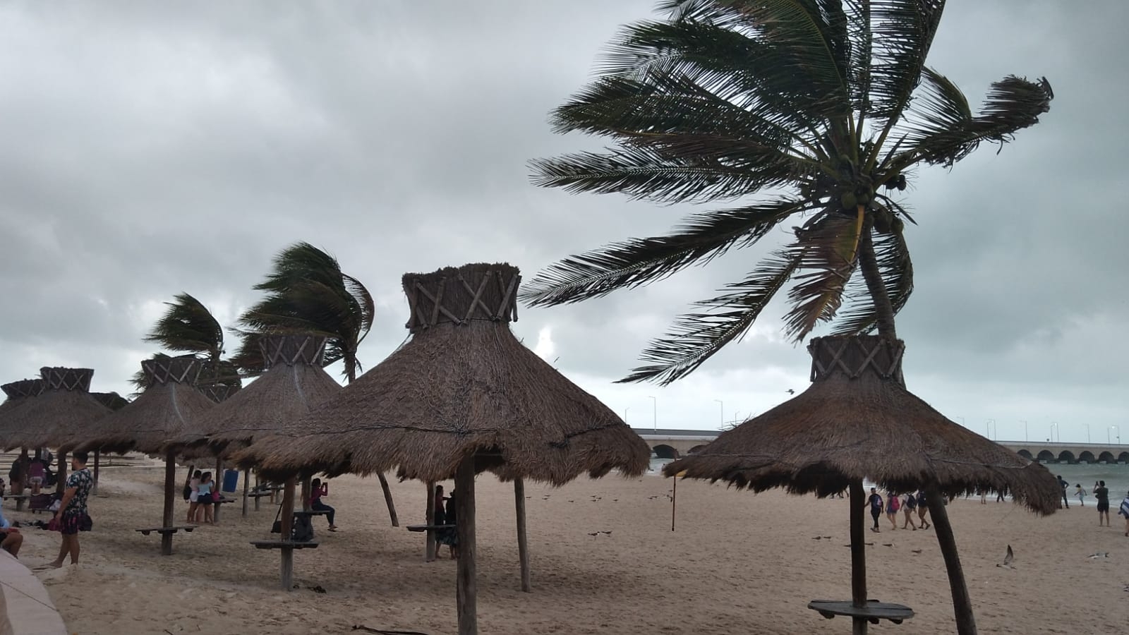 Para este sábado se espera cielo parcialmente nublado la mayor parte del día con lluvias en Quintana Roo