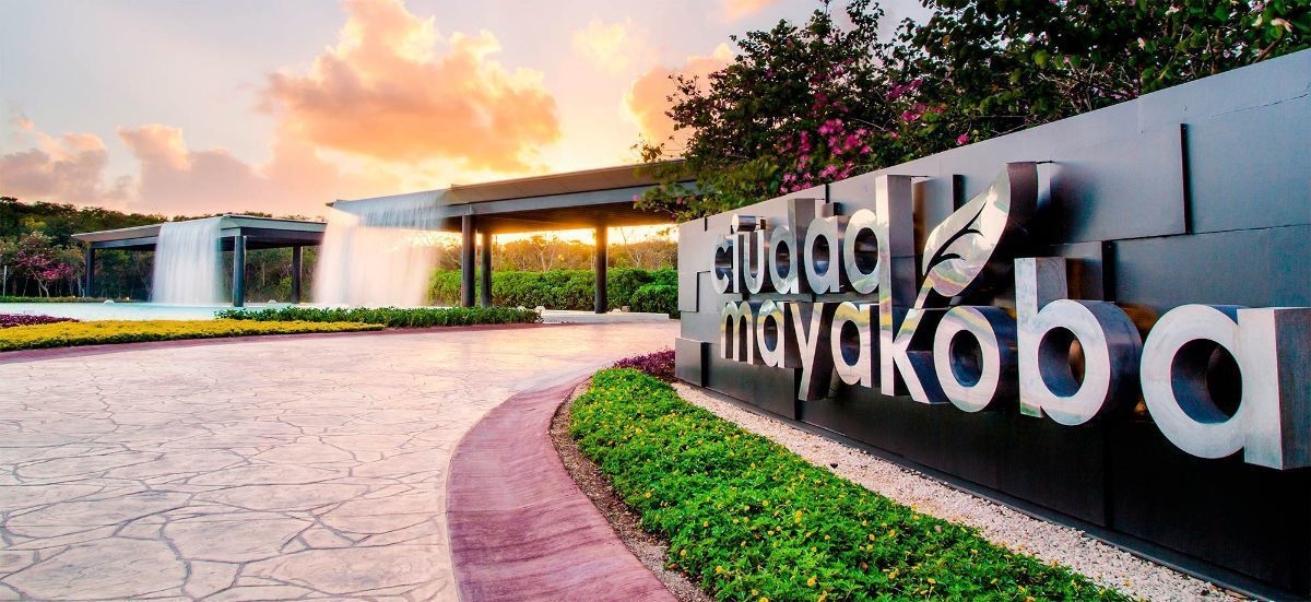 Mayakoba aprovecha 'regalos' de Cabildos en Playa del Carmen