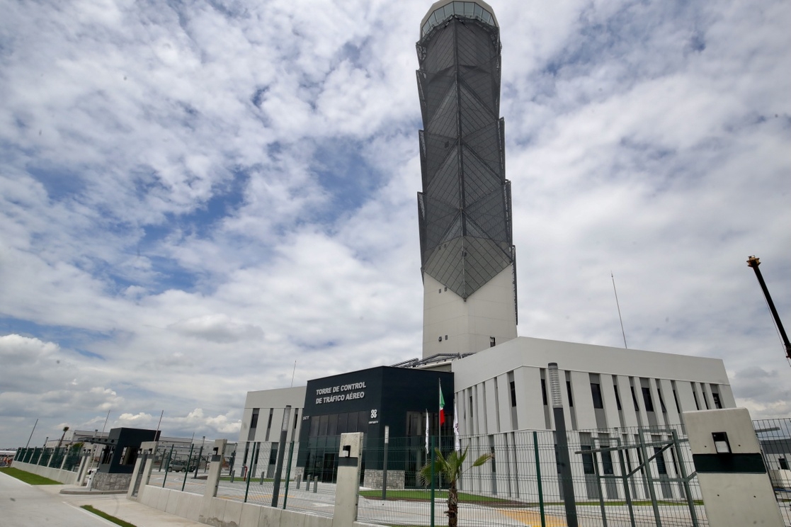 Cómo llegar de Perisur al Aeropuerto Internacional Felipe Ángeles en Santa Lucía