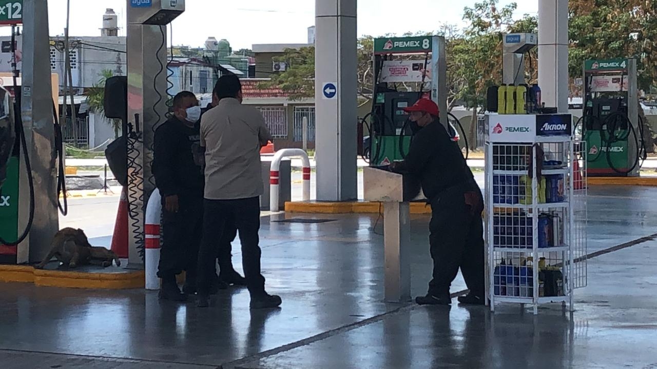 Asaltan a mano armada a empleados de una gasolinera en Campeche