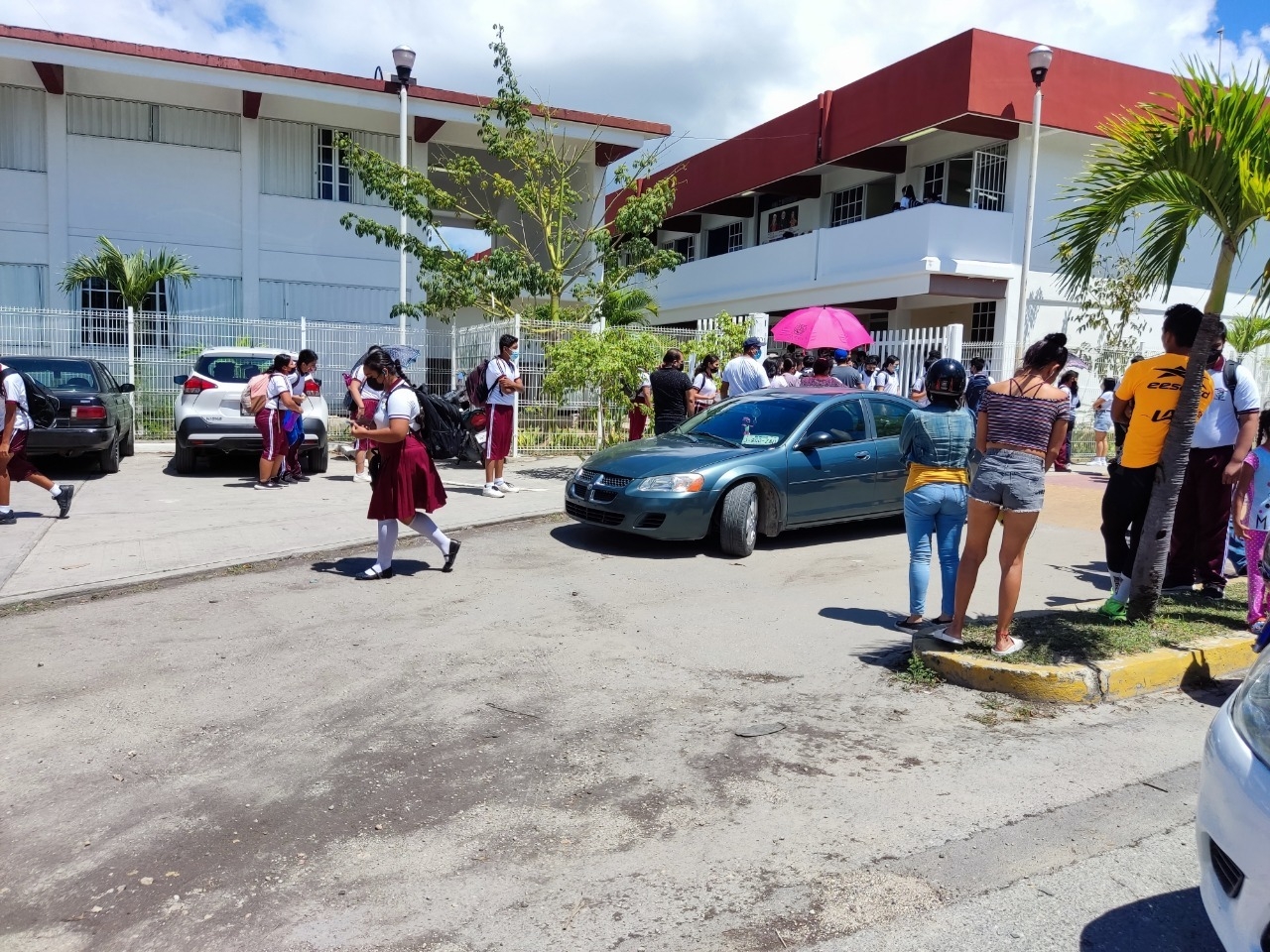 Denuncian a maestro por supuesto acoso sexual en una secundaria de Playa del Carmen