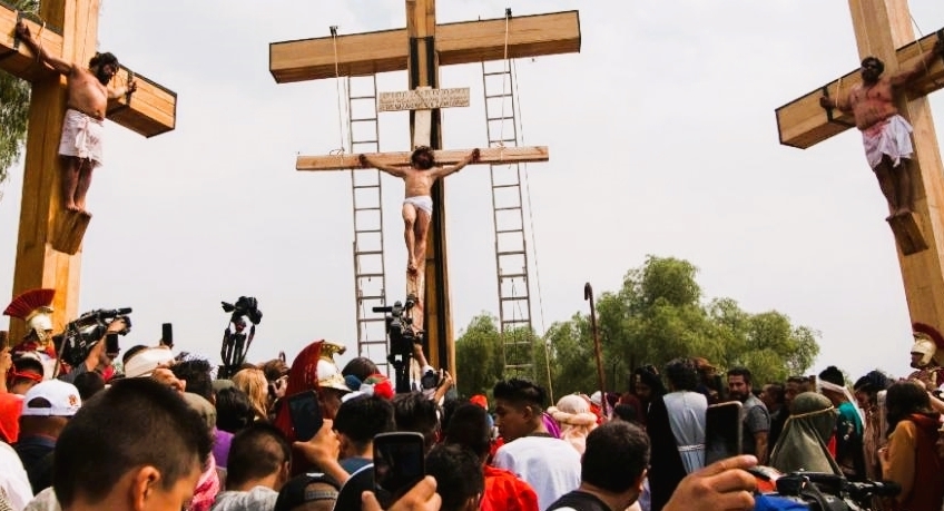 La representación de la muerte de Cristo se llevará a cabo, como cada año, en el Cerro de la Estrella. Foto: Twitter