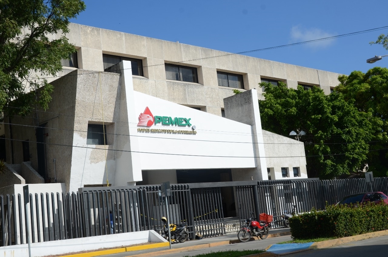 Acusan a funcionario de Pemex por el desvío de 22 mdp