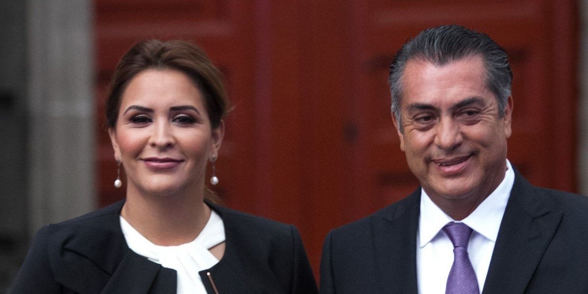 Juez frena detención de Adalina Dávalos, esposa de 'El Bronco'